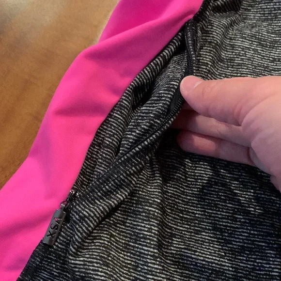 ❗️SOLD Victoria’s Secret Sport workout jacket - Picture 4 of 5